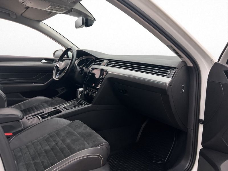 Volkswagen Passat bild 25