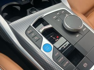 BMW i4 bild 24