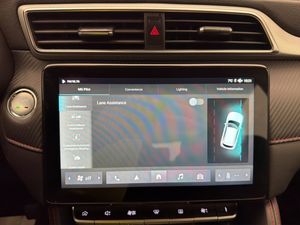 MG ZS EV bild 24