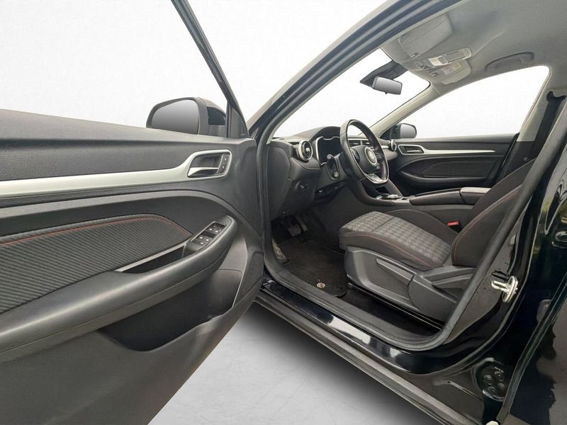 MG ZS EV bild 10