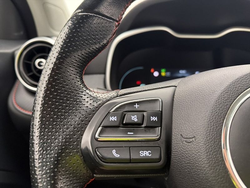 MG ZS EV bild 16
