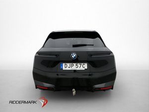 BMW iX bild 7