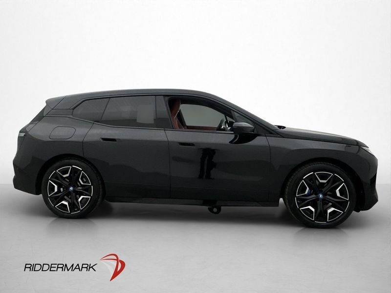 BMW iX bild 9