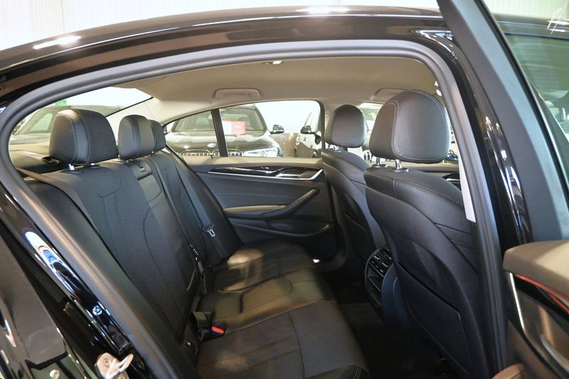 BMW 530 bild 11