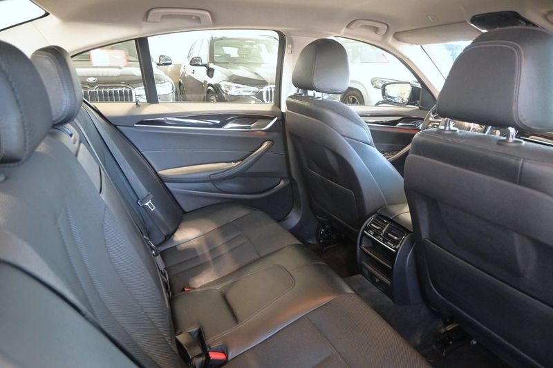 BMW 530 bild 10