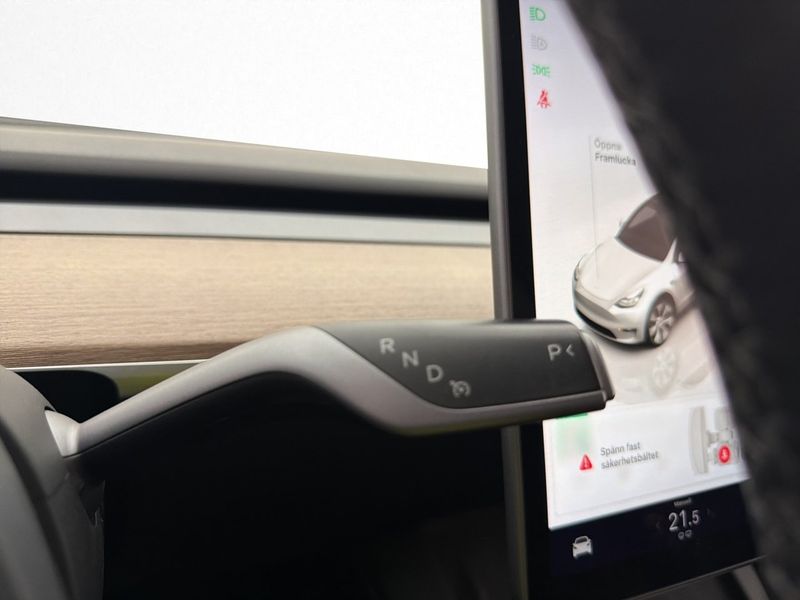 Tesla Model Y bild 22