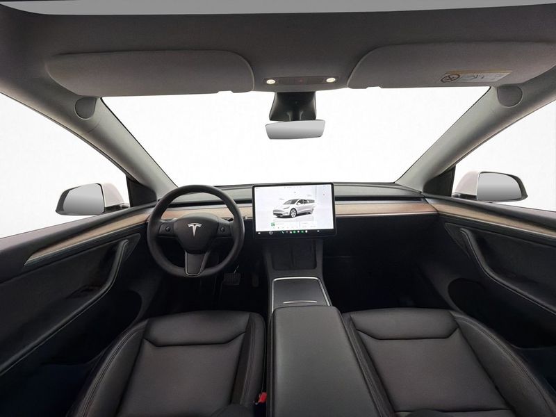 Tesla Model Y bild 26