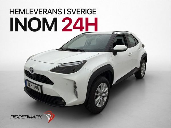 Toyota Yaris Cross Hybrid AWD Active Rattvärme Kamera Moms - 2023