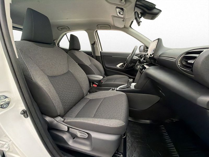 Toyota Yaris Cross bild 15