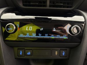 Toyota Yaris Cross bild 24