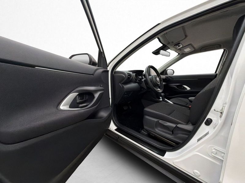 Toyota Yaris Cross bild 11
