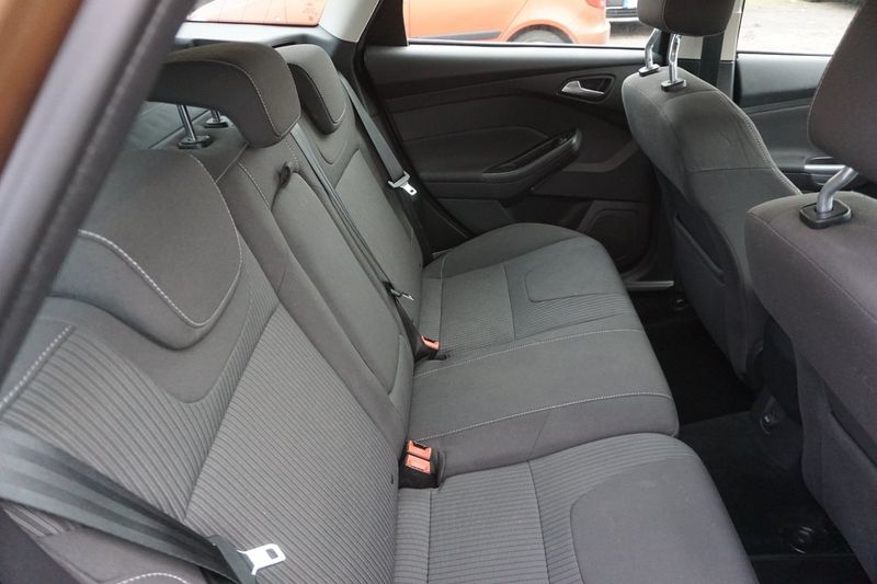 Ford Focus bild 7