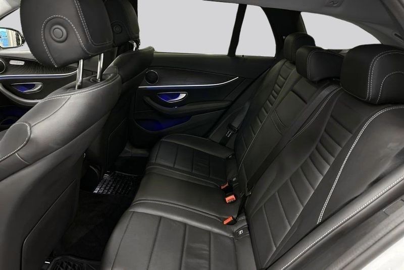 Mercedes E220 bild 9