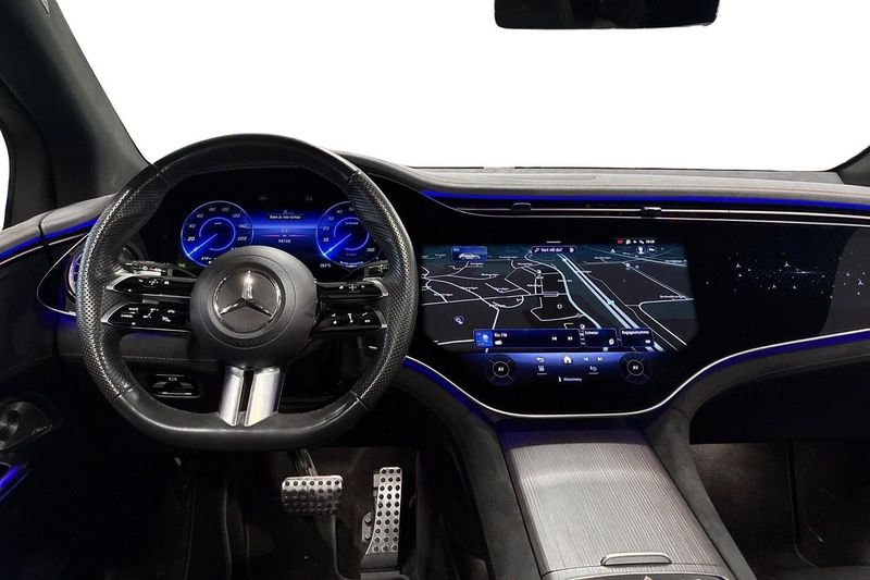 Mercedes EQE43 SUV bild 8