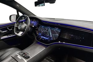 Mercedes EQE43 SUV bild 10