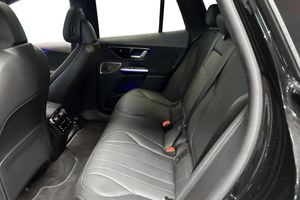 Mercedes EQE43 SUV bild 9