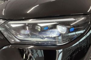 Mercedes EQE43 SUV bild 31
