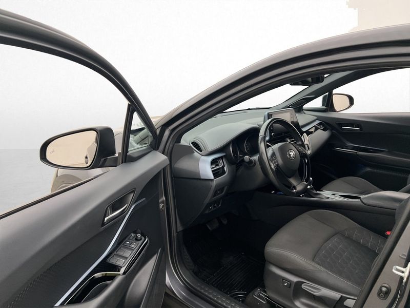 Toyota C-HR bild 30