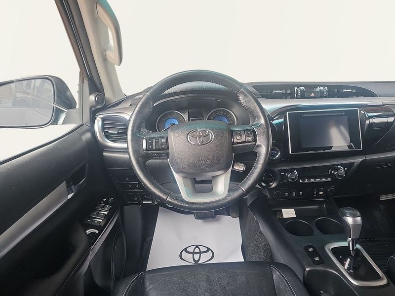 Toyota Hilux bild 9