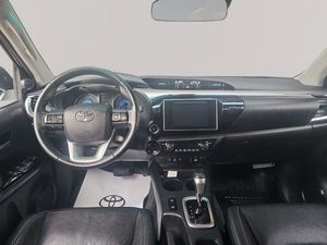 Toyota Hilux bild 8