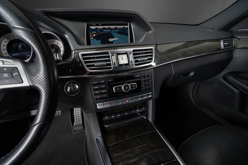 Mercedes E350 bild 10
