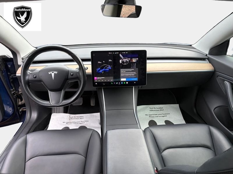 Tesla Model 3 bild 10