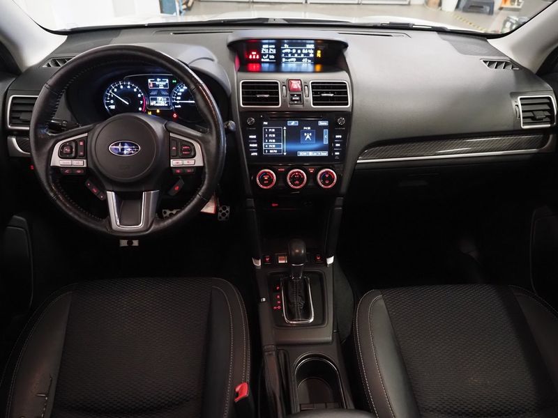Subaru Forester bild 17