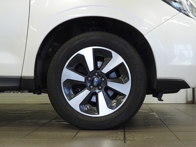 Subaru Forester bild 9
