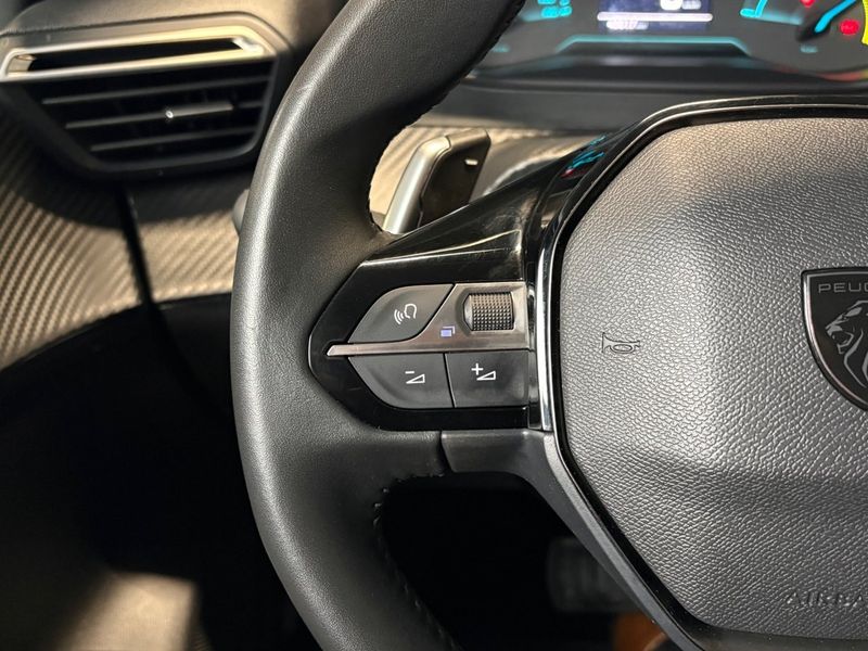 Peugeot 208 bild 15