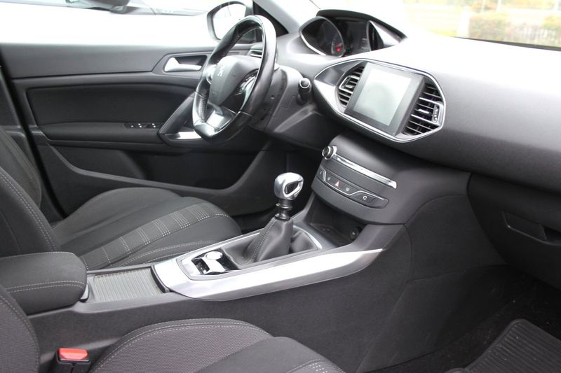 Peugeot 308 SW bild 10