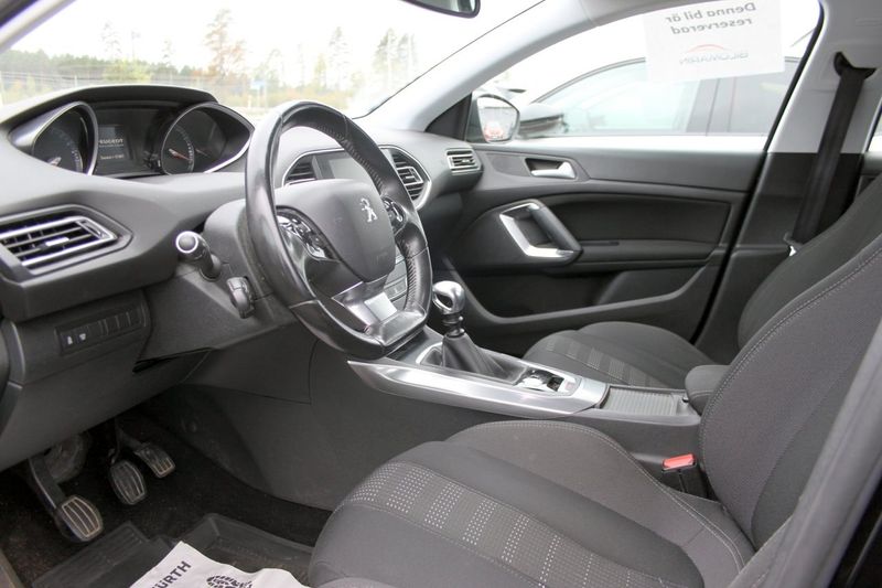 Peugeot 308 SW bild 8