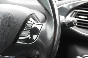 Peugeot 308 SW bild 14