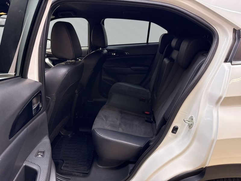 Mitsubishi Eclipse Cross bild 7
