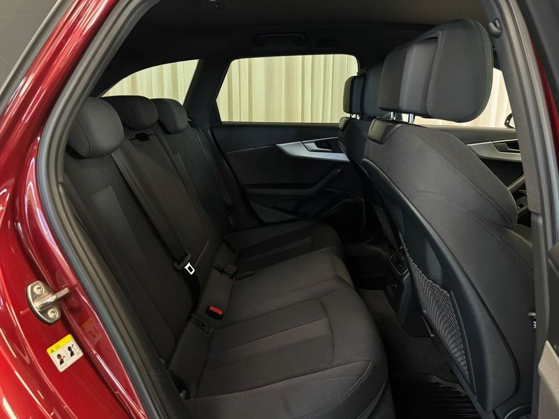 Audi A4 Allroad bild 26