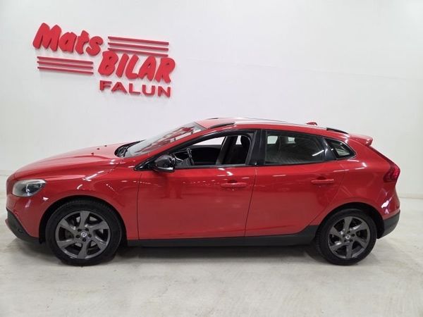 Volvo V40 Cross Country D3 Manuell Momentum 150 Hk - 2016