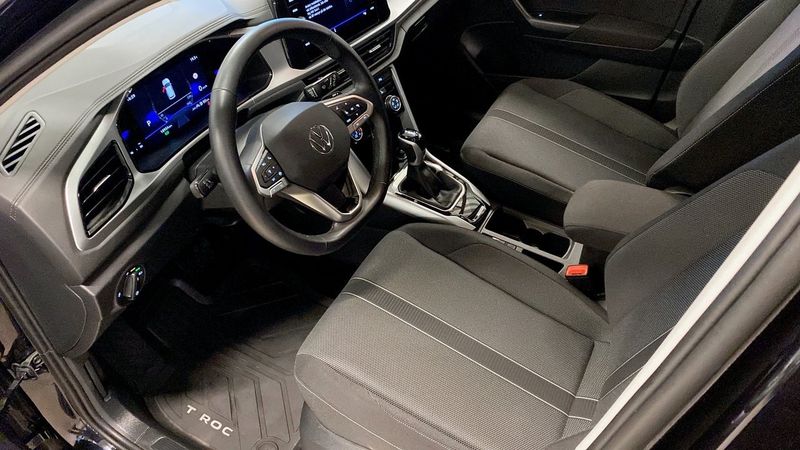 Volkswagen T-Roc bild 7
