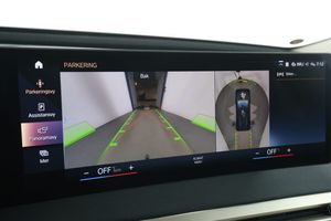 BMW iX bild 25