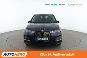 BMW iX bild 9