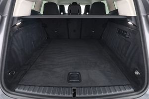 BMW iX bild 18