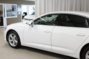 Audi A6 bild 13