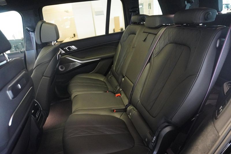 BMW X7 bild 13