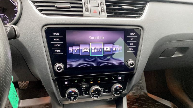 Skoda Octavia bild 9