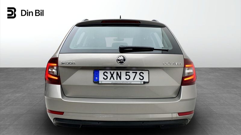 Skoda Octavia bild 5