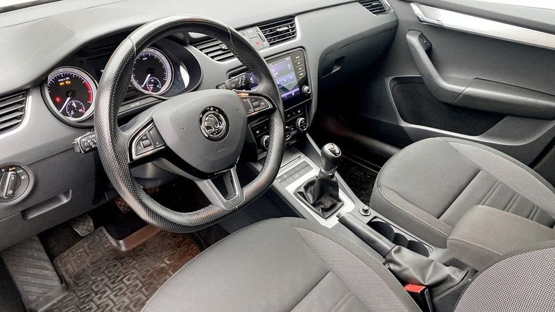 Skoda Octavia bild 7