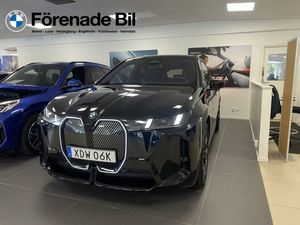 BMW iX bild 1
