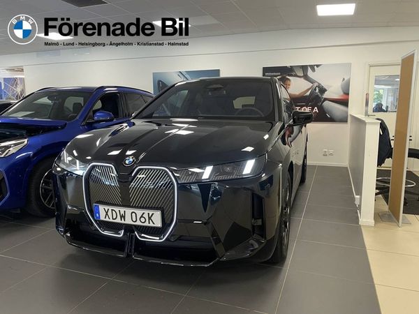 BMW iX xDrive60 M-sportpaket Harman/Kardon Drag - 2026
