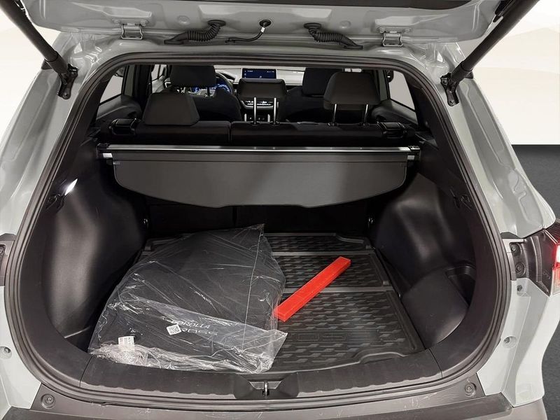 Toyota Corolla Cross bild 13