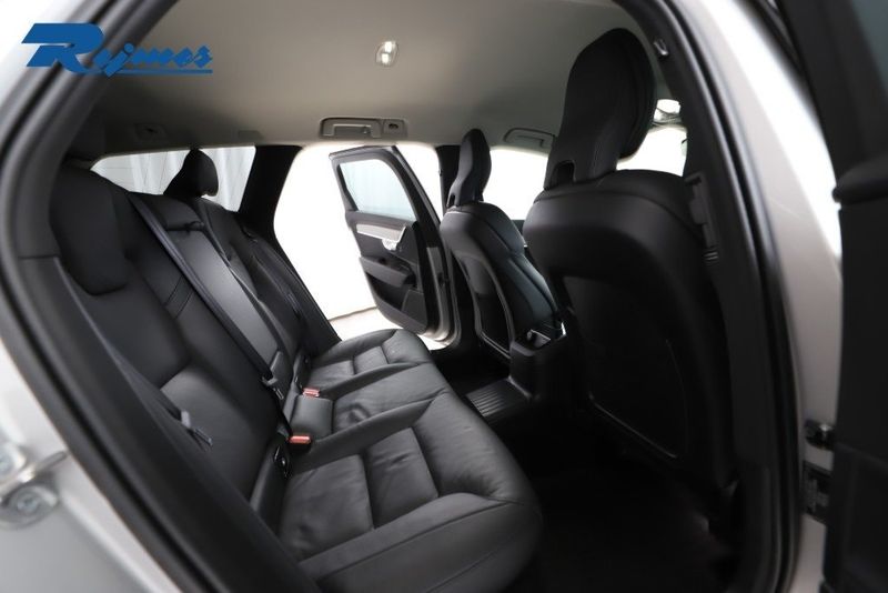 Volvo V90 bild 8