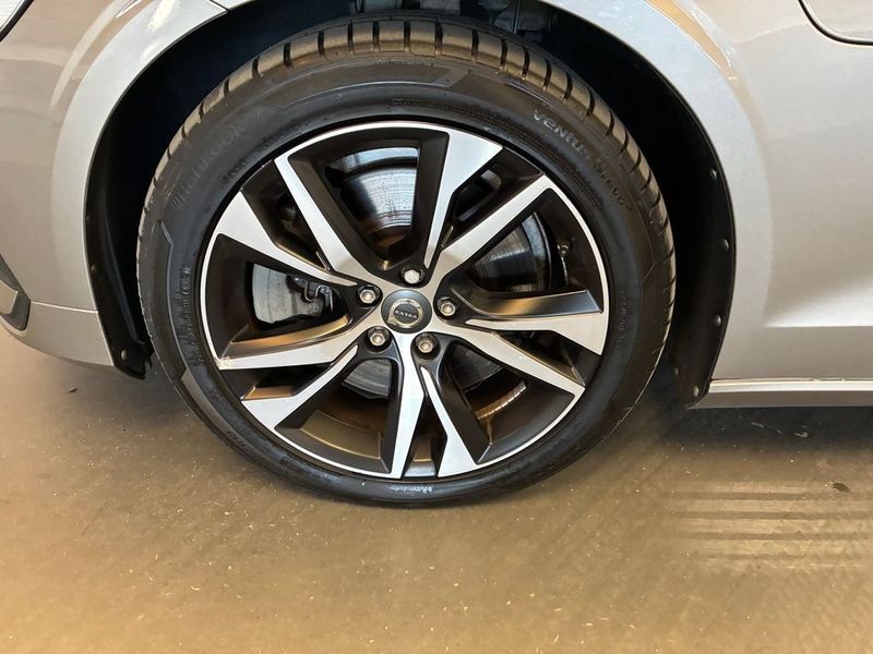 Volvo V60 bild 5