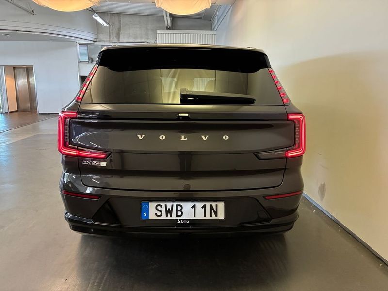 Volvo EX90 bild 8